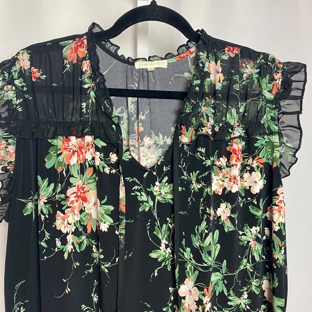 Joie Womenʻs Plus Size Sleeveless Black Floral V-neckline Blouse w/ Tie 1X - Picture 2 of 9